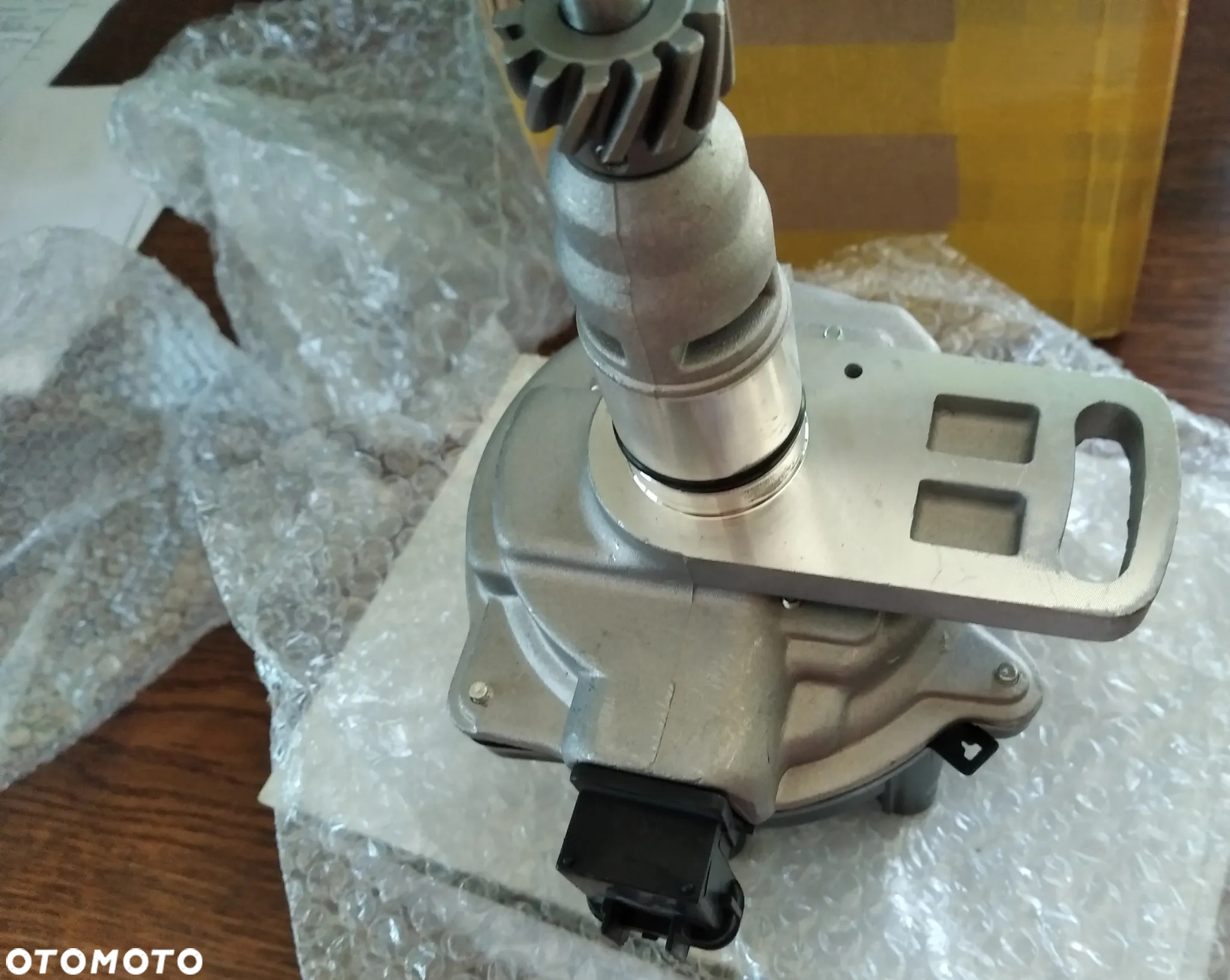 APARAT ZAPLONOWY WÓZEK WIDLOWY TOYOTA 4.5 4.5l v8 BENZYNA 5 33-70 7 35-A50 5F 7F 7FG 7FD 5FG 5FD 19100-76027-71 1fz 1fz-fe 1fz-f 1FZ-E 1FZE DO WOZKA WIDLOWEGO KOPULKA PALEC APARATU ZAPLONOWEGO - 7