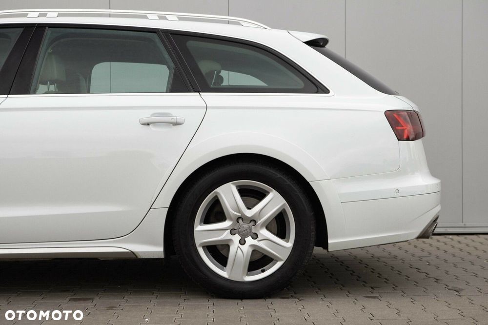 Audi A6 Allroad - 14