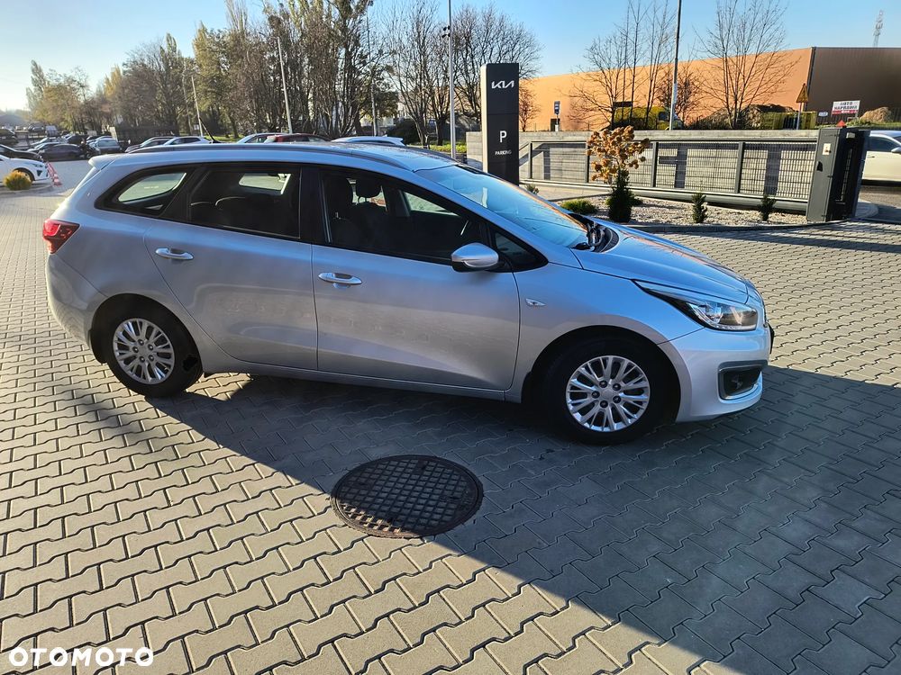 Kia Ceed 1.6 CRDi M - 5