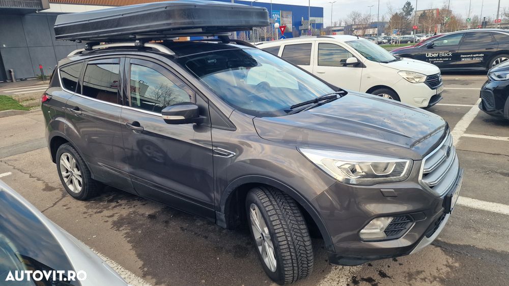 Ford Kuga 2.0 TDCi 4WD Powershift Titanium - 3