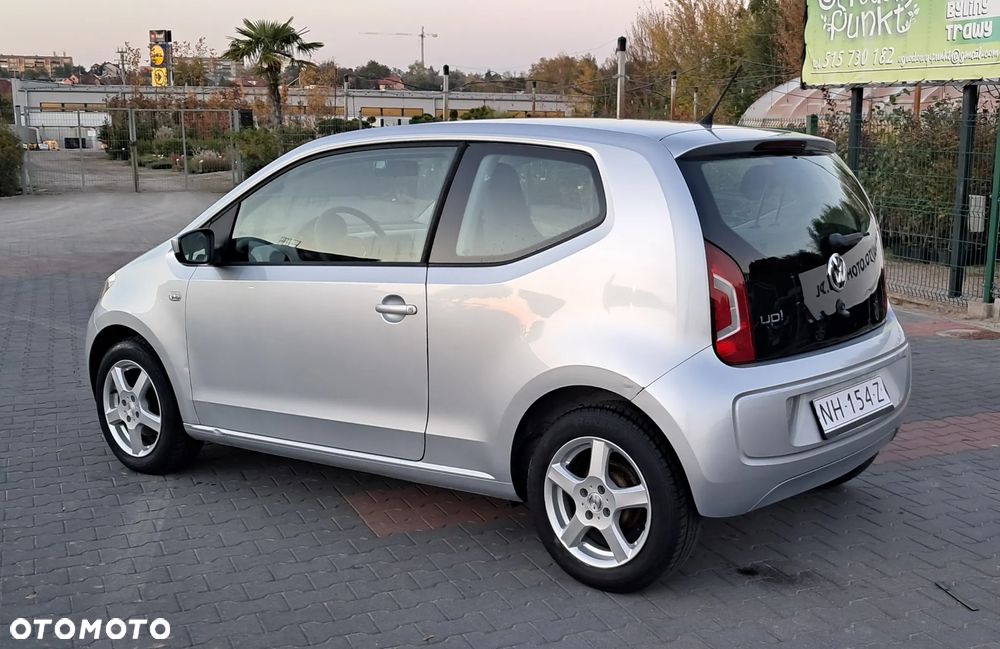 Volkswagen up! 1.0 high EU6 - 3