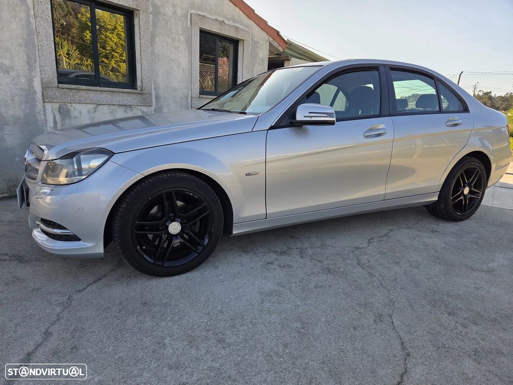 Mercedes-Benz C 220 CDI 7G-TRONIC Avantgarde Edition - 2
