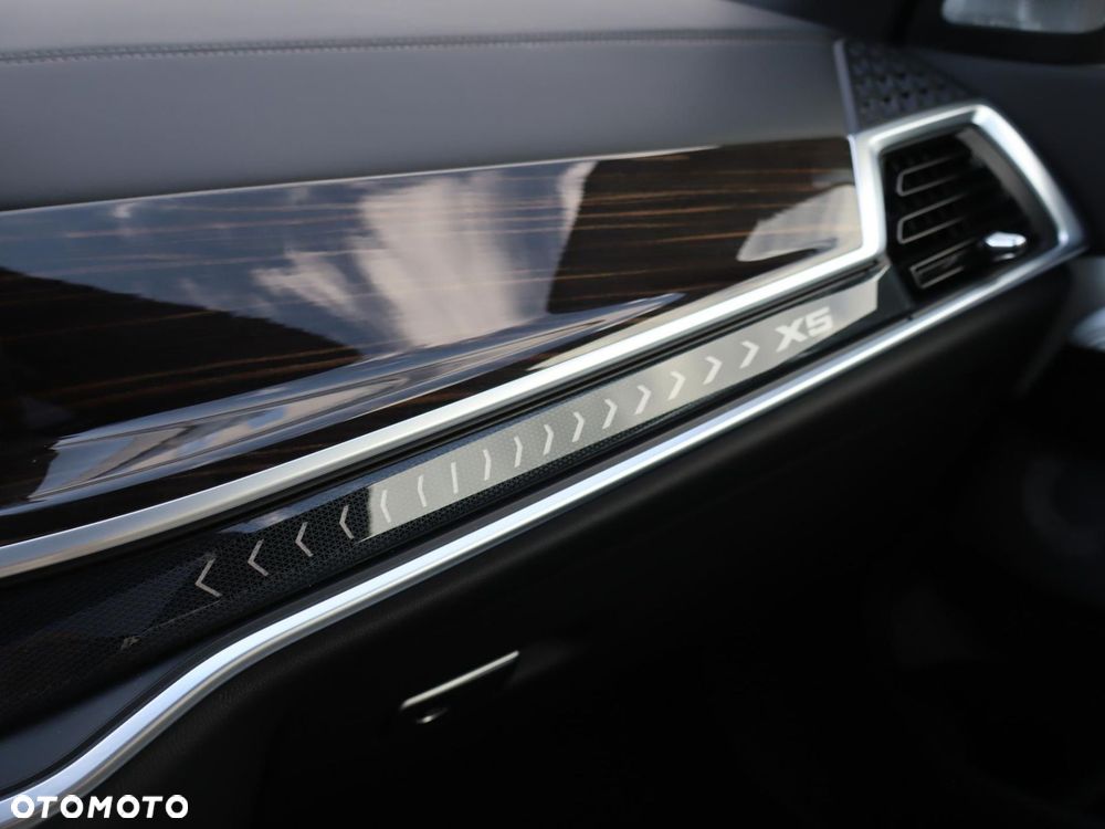 BMW X5 - 16