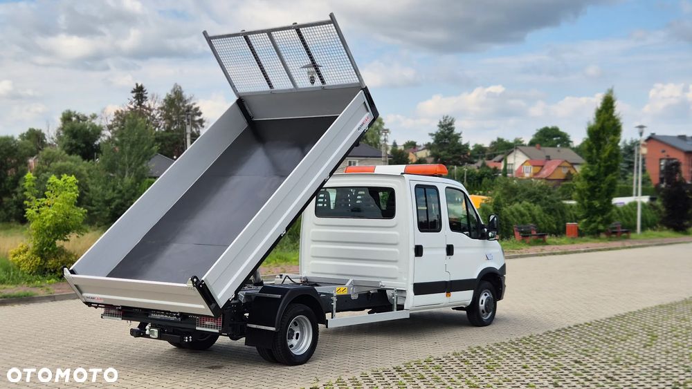 Iveco DAILY - 19