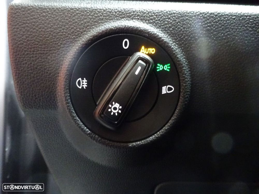 VW T-Roc 1.5 TSI Life DSG - 10