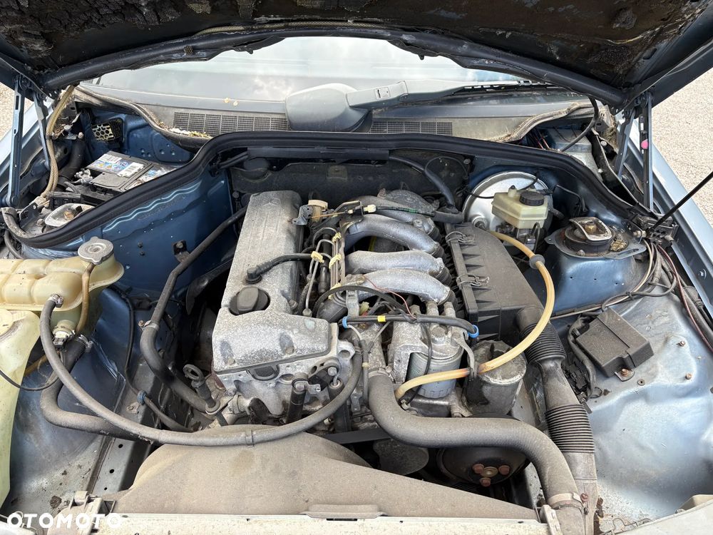 Mercedes-Benz W201 (190) - 21