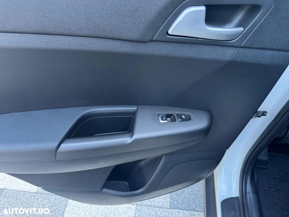 Kia Sportage 1.6 DSL MHEV 7DCT HP 4x2 Plus - 16