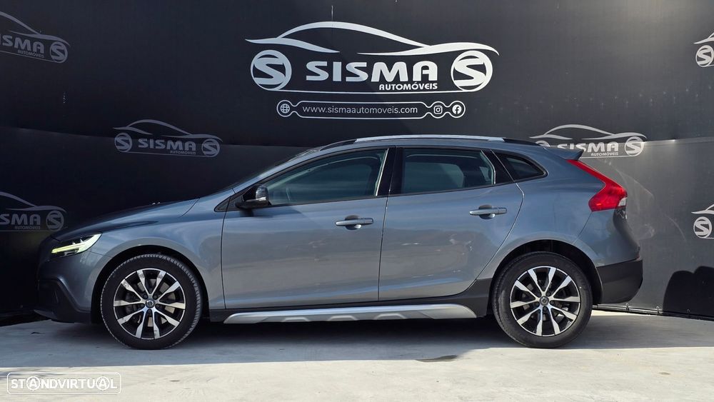 Volvo V40 Cross Country 2.0 D3 - 2
