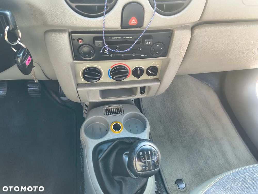 Renault Kangoo 1.6 16V Privilege - 32