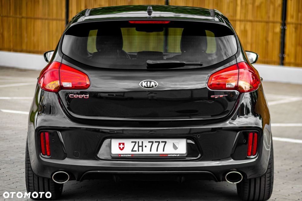 Kia Ceed 1.6 T-GDI GT-Challenge - 14