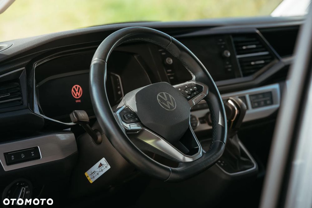 Volkswagen California - 14