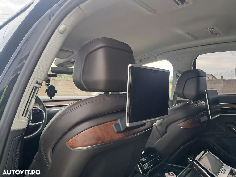 Audi A8 - 9