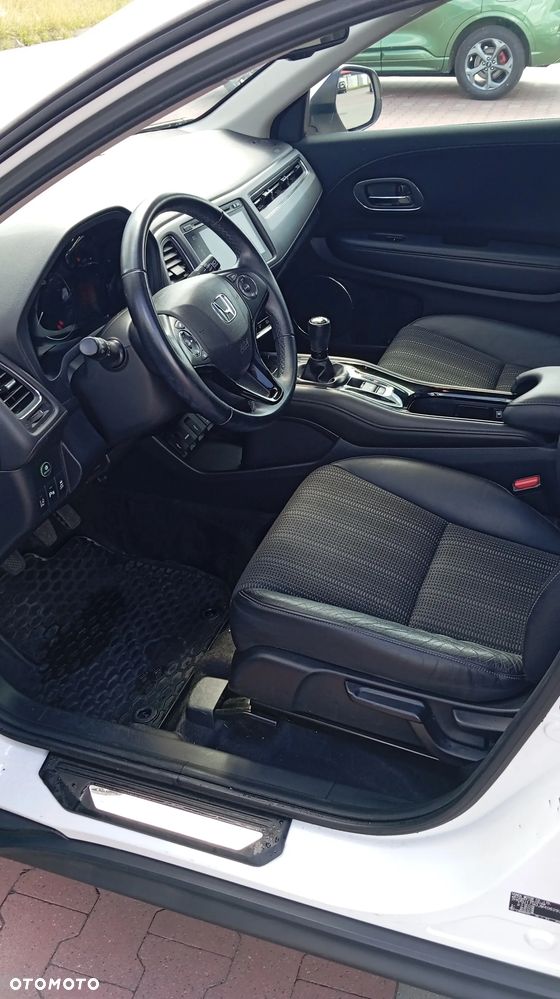 Honda HR-V 1.5 Comfort (Honda Connect+) - 3