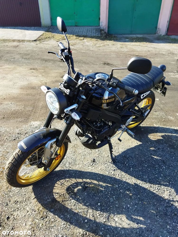Yamaha XSR - 5