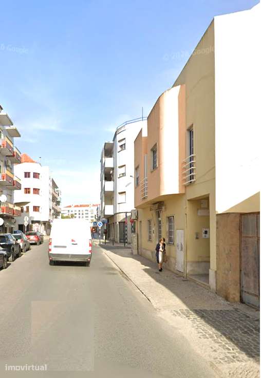 Prédio com 2 pisos | Centro do Montijo | Afetação Mista - Grande imagem: 2/27