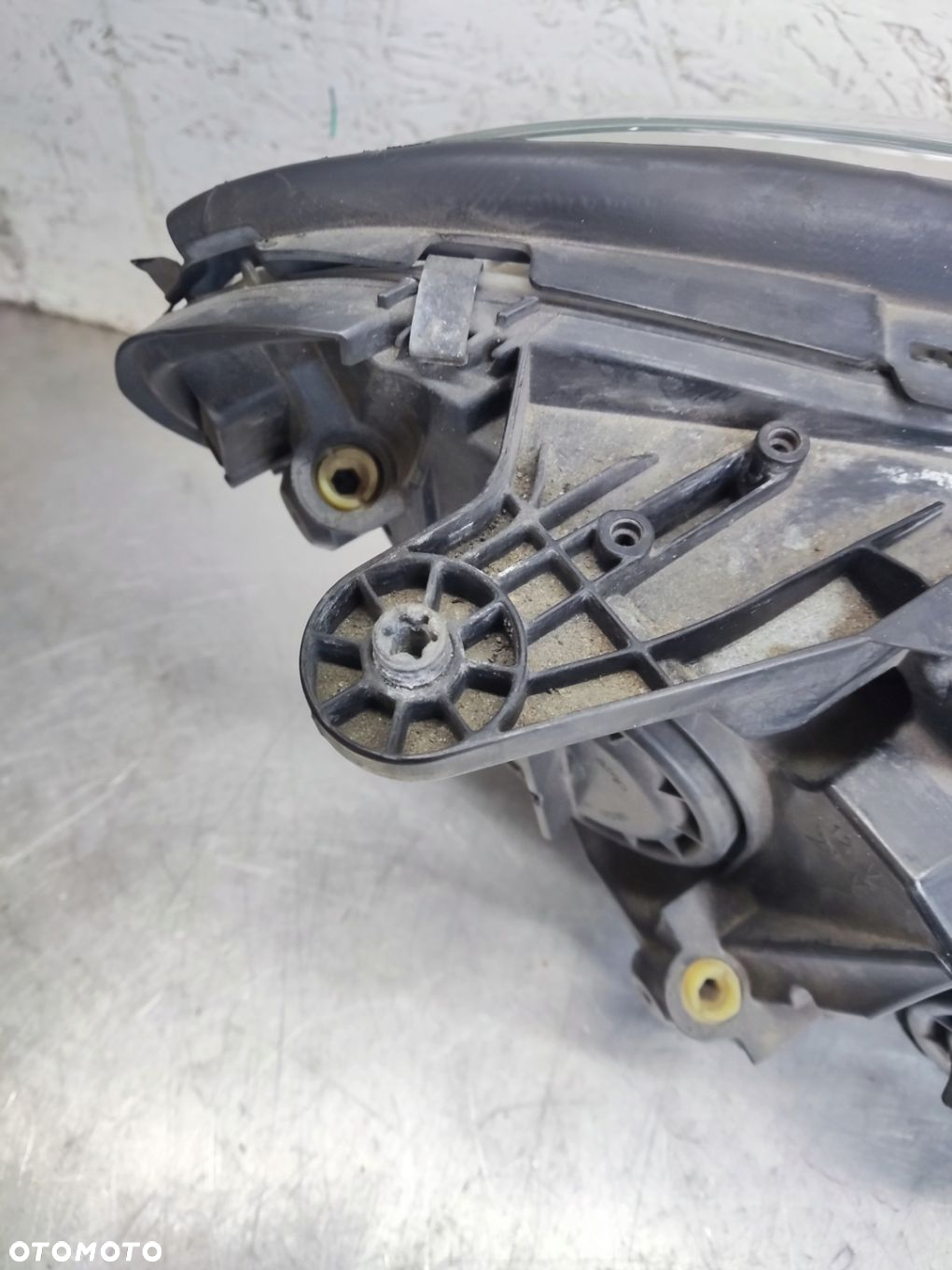 MERCEDES C KLASA W204 LIFT LAMPA LEWA PRZEDNIA UK - 12