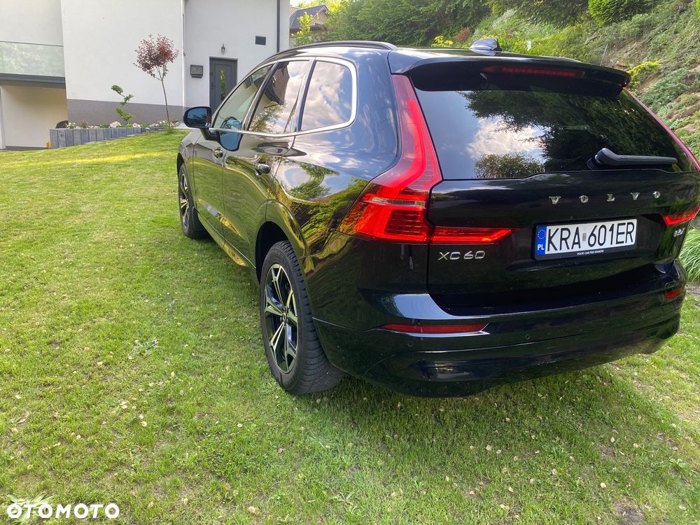 Volvo XC 60 B5 B AWD Geartronic Momentum Pro - 5