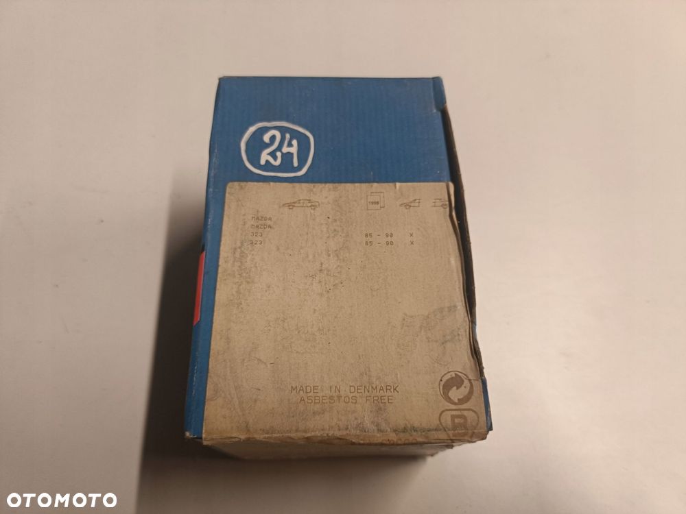 Mazda 323 PRZEDNIE KLOCKI HAMULCOWE przód 490281 - 1