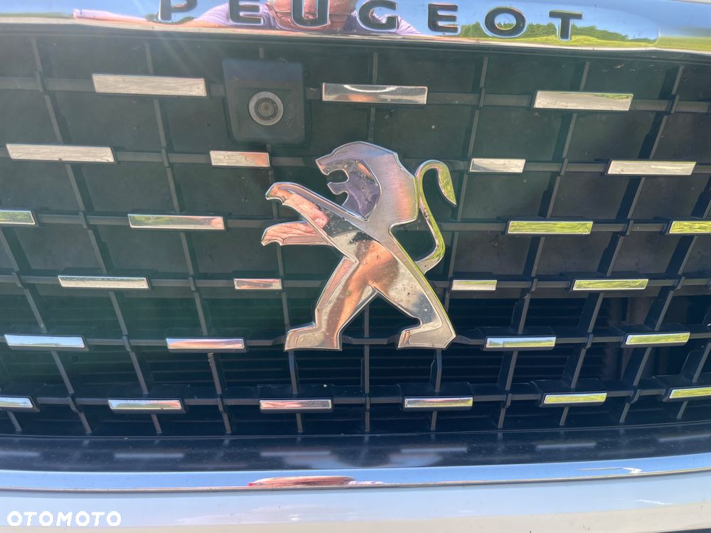 Peugeot 3008 1.5 BlueHDi GT Pack S&S EAT8 - 9