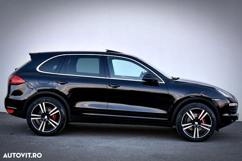 Porsche Cayenne Diesel Tiptronic S - 9
