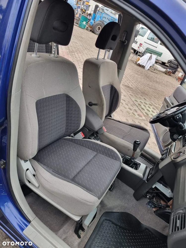Nissan X-Trail 2.5 Elegance - 24