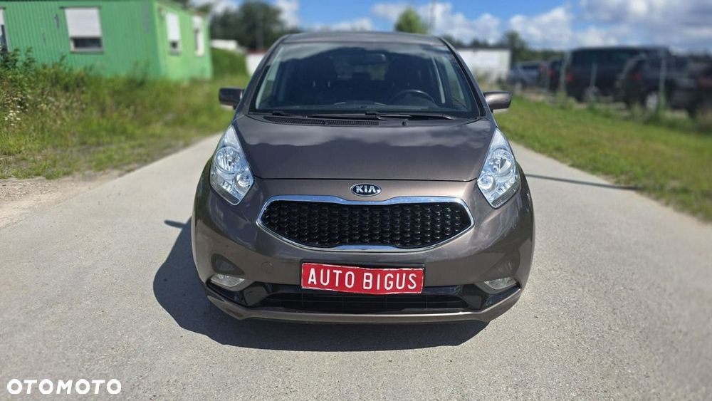 Kia Venga - 9