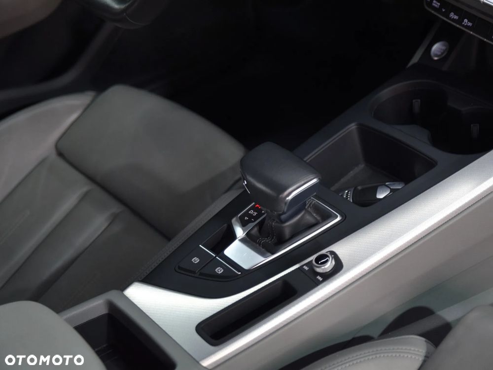 Audi A5 Sportback 40 TFSI S tronic - 18