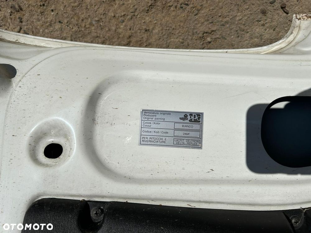 KLAPA TYŁ BAGAŻNIKA SZYBA SEICENTO BIAŁA 249f - 1
