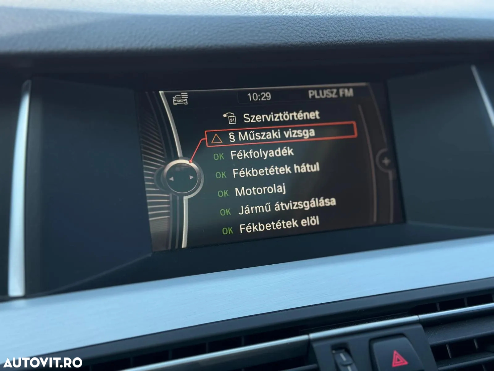 BMW Seria 5 520d xDrive AT - 27