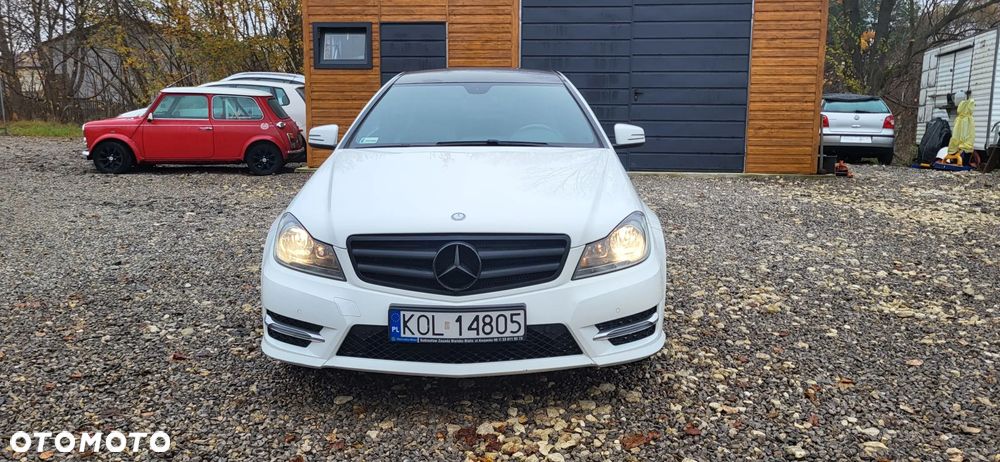 Mercedes-Benz Klasa C 180 (BlueEFFICIENCY) - 30