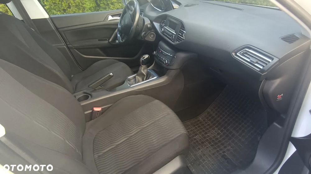 Peugeot 308 HDi FAP 92 Access - 13