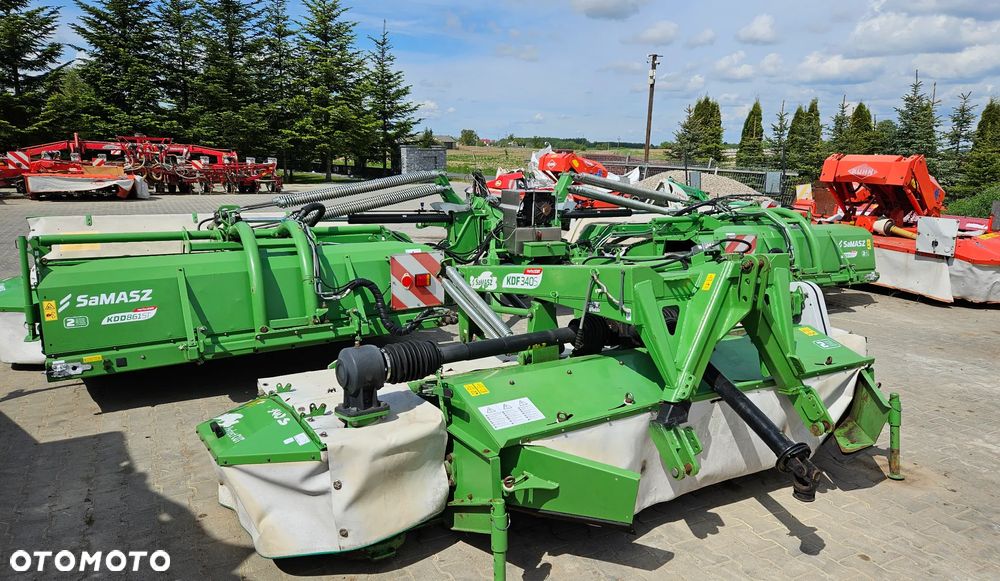 SaMasz KDD 861 S+T Kosiarka Dyskowa Motyl z taśmami  w Zestawie z Czołową kosiarką KDF 340 S - 4