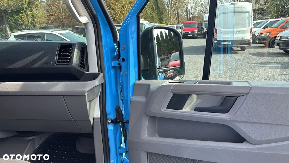 Volkswagen Crafter - 17