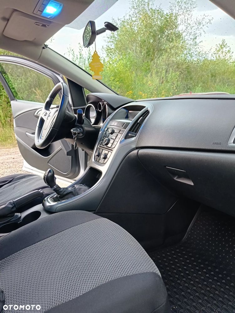 Opel Astra 1.7 CDTI Enjoy - 10
