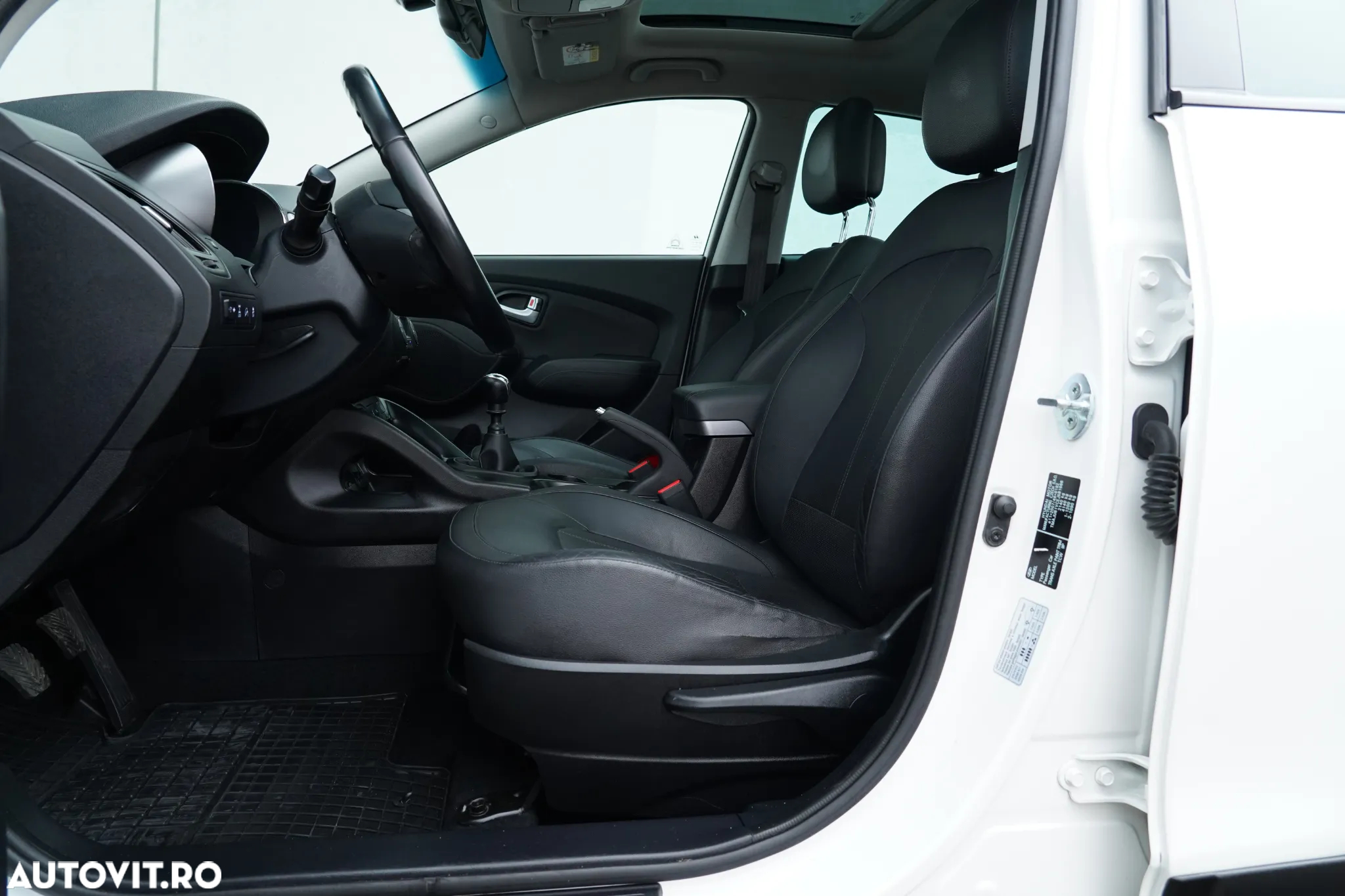 Hyundai ix35 2.0 CRDI 4WD Premium - 18