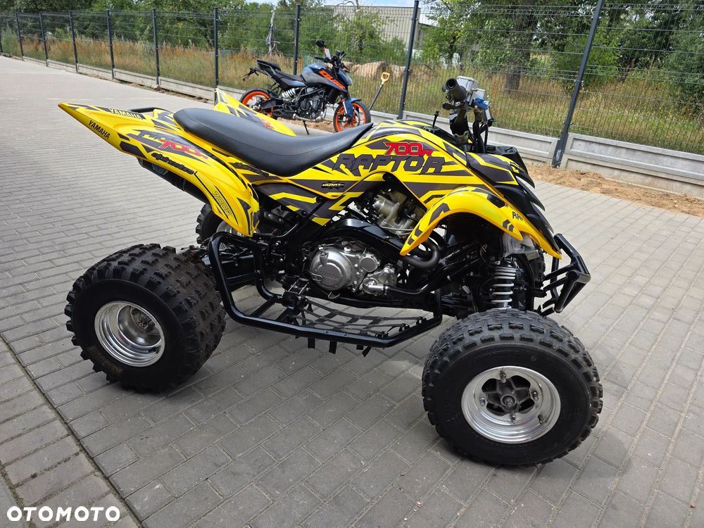 Yamaha Raptor - 2