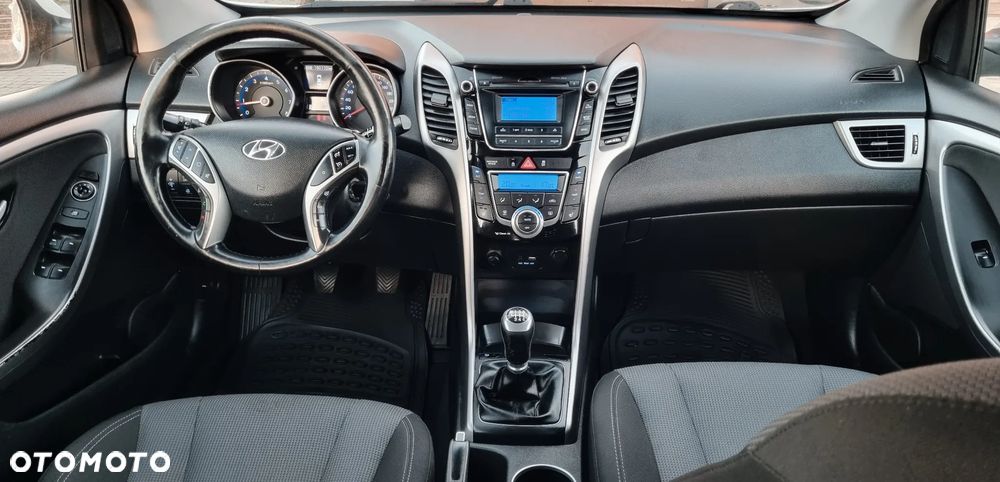 Hyundai i30 blue 1.6 GDI Style - 21