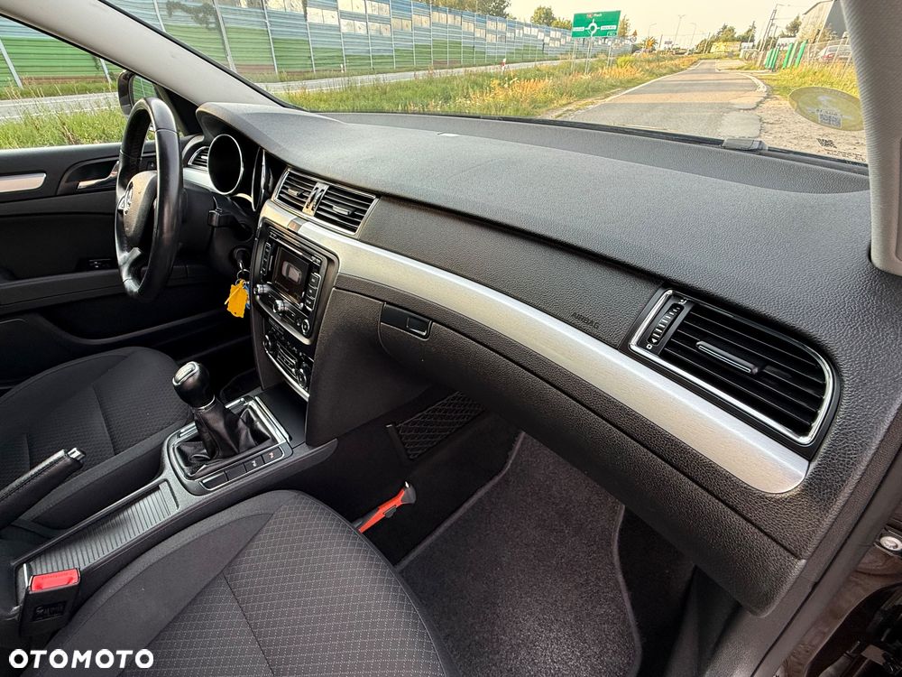 Skoda Superb 1.6 TDI GreenLine - 29