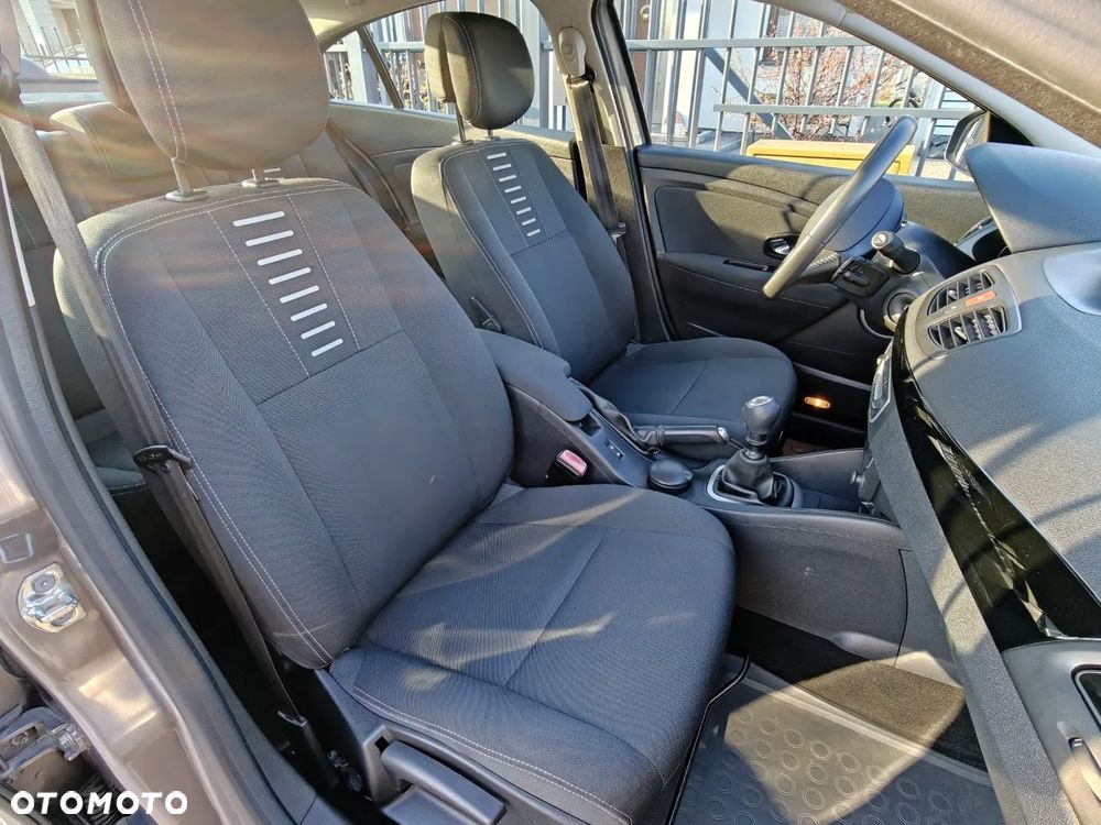 Renault Fluence 1.5 dCi Privilege - 22