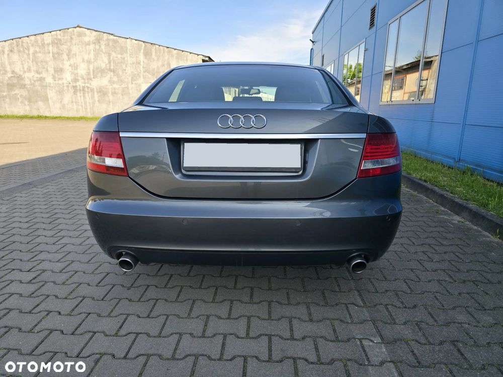 Audi A6 Limousine 2.4 - 10