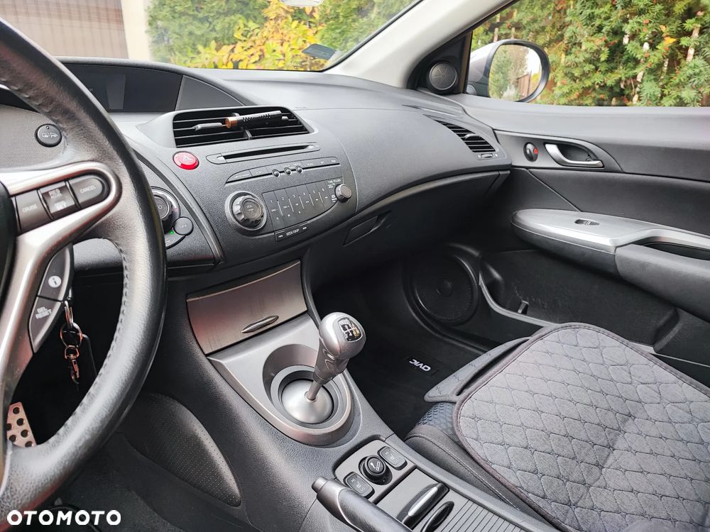 Honda Civic - 8