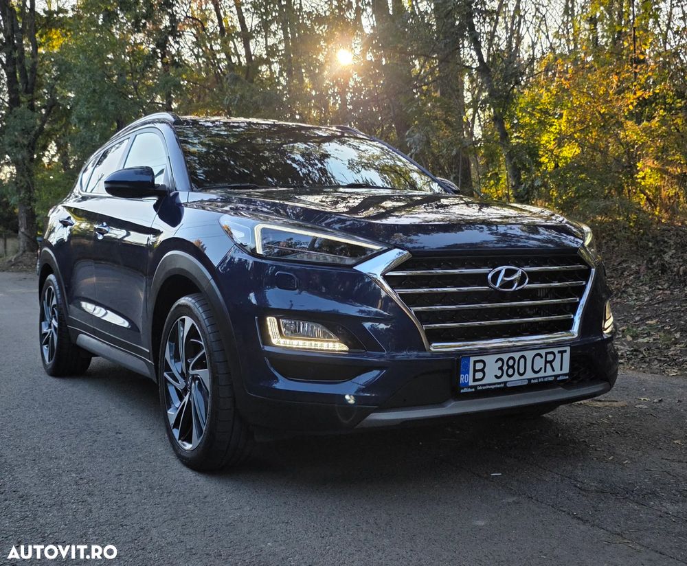 Hyundai Tucson 2.0 CRDI 4WD 8AT Luxury - 1
