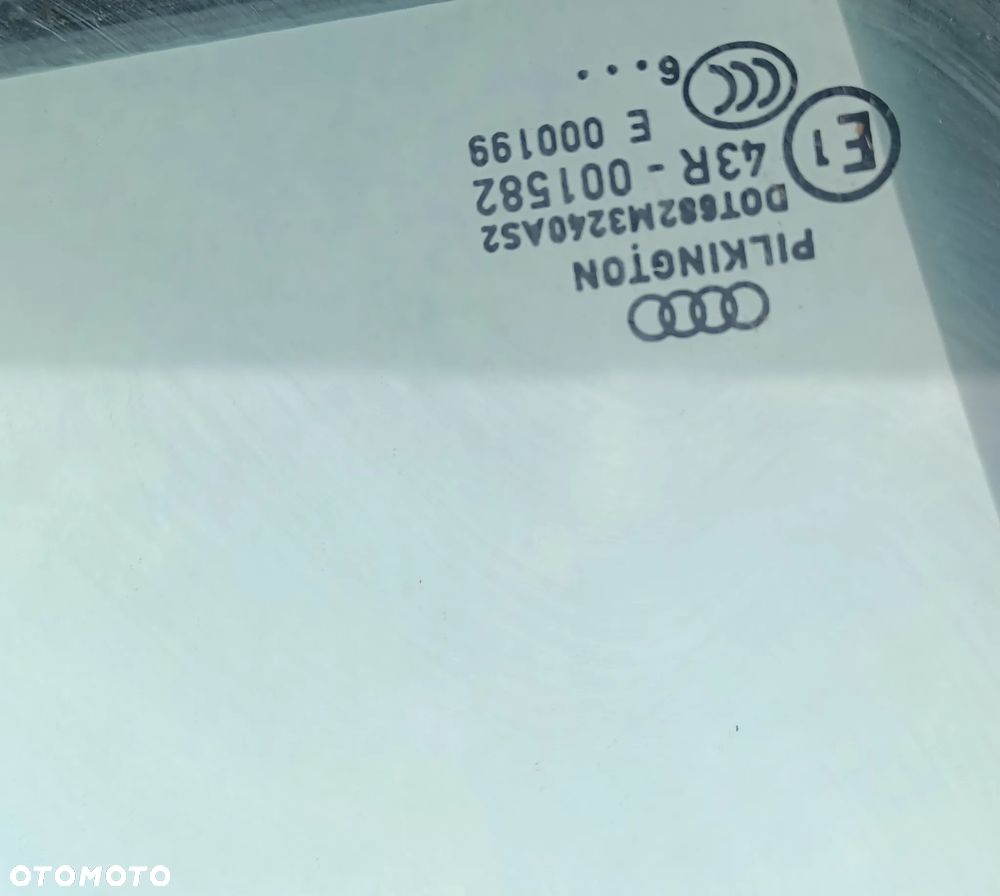 PODNOŚNIK SZYBY PRAWY PRZÓD -AUDI A3/8P 3 DRZWI -2005-08 rok - 2