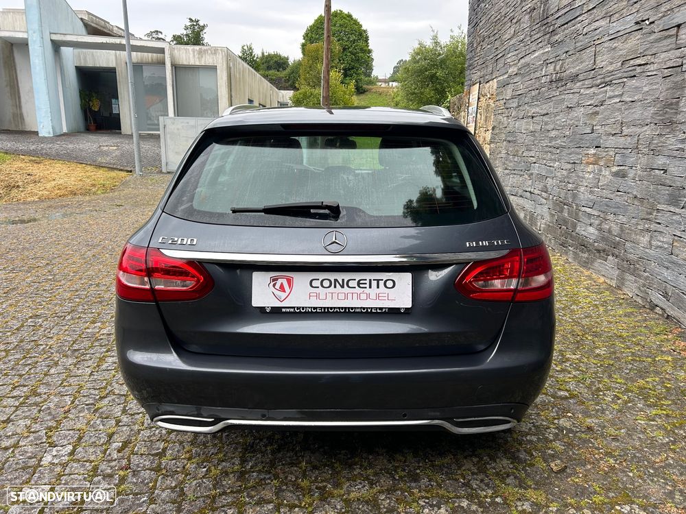 Mercedes-Benz C 200 - 8