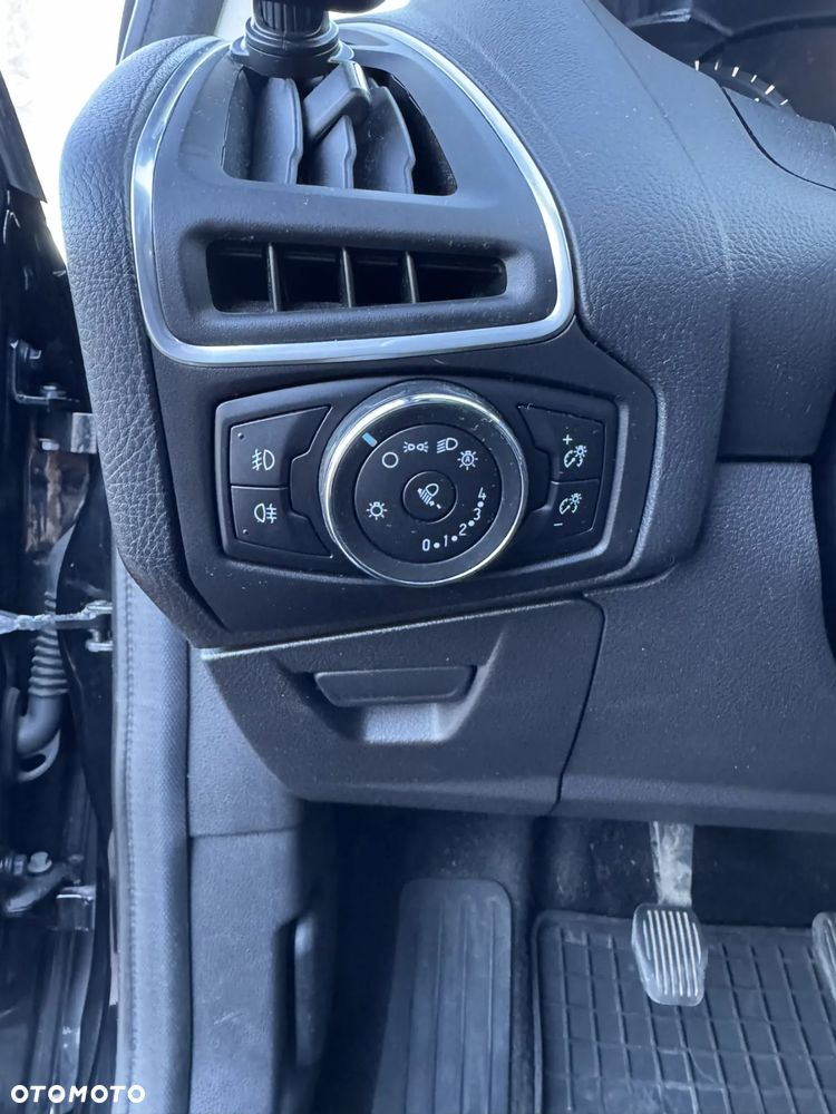 Ford Focus 1.6 TDCi DPF Start-Stopp-System Titanium - 18