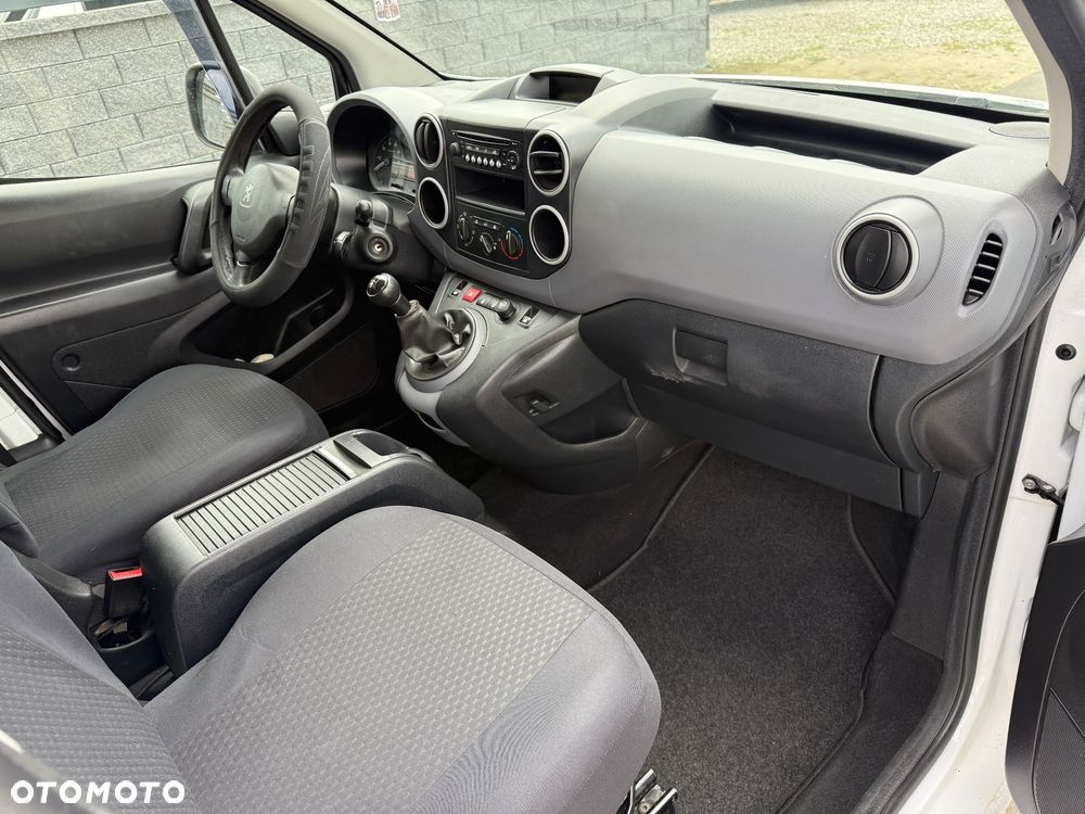 Peugeot Partner - 8