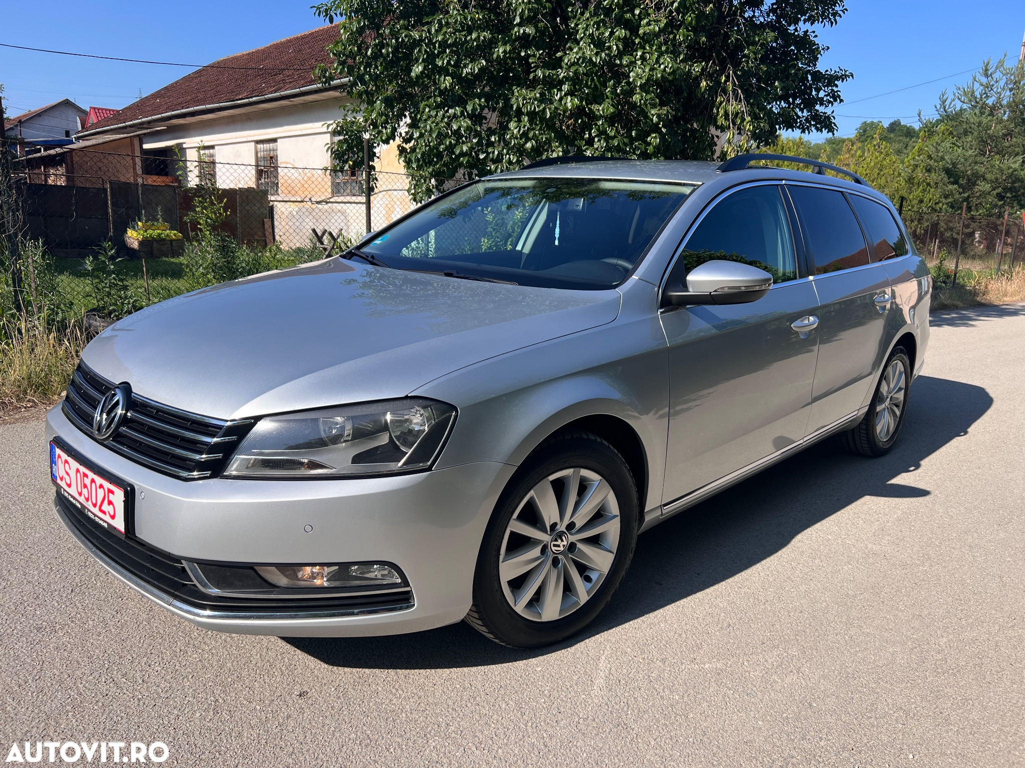 Volkswagen Passat Variant 2.0 Blue TDI SCR Highline - 9
