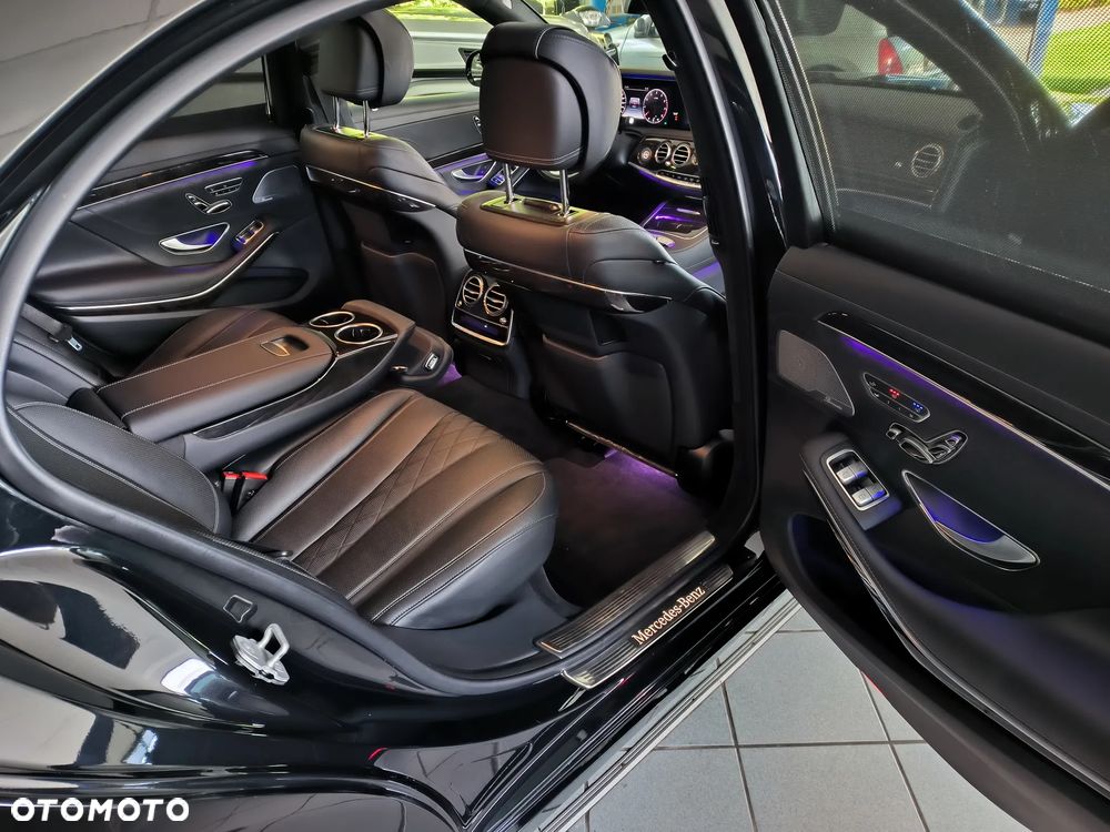 Mercedes-Benz Klasa S 560 4-Matic L 9G-TRONIC - 10