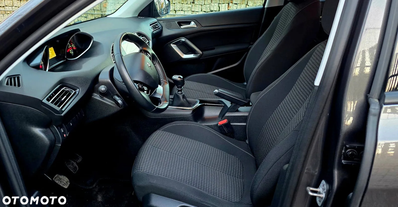Peugeot 308 1.5 BlueHDi Business Line S&S - 19