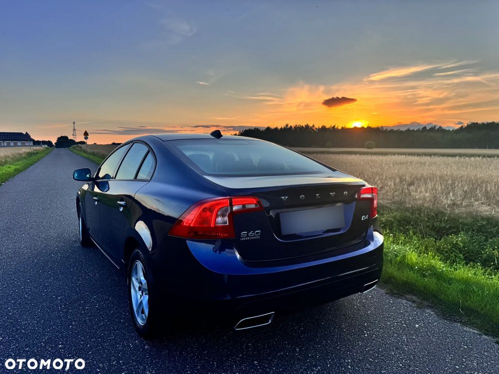 Volvo S60 D4 Drive-E Momentum - 6
